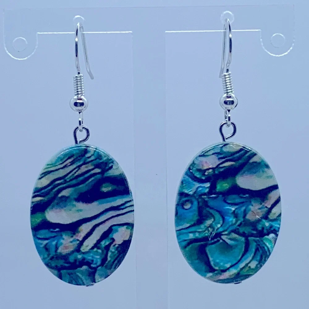 🖤Pick Any 3 for $12🖤 Shell Dangle Earrings - Picture 3 of 8